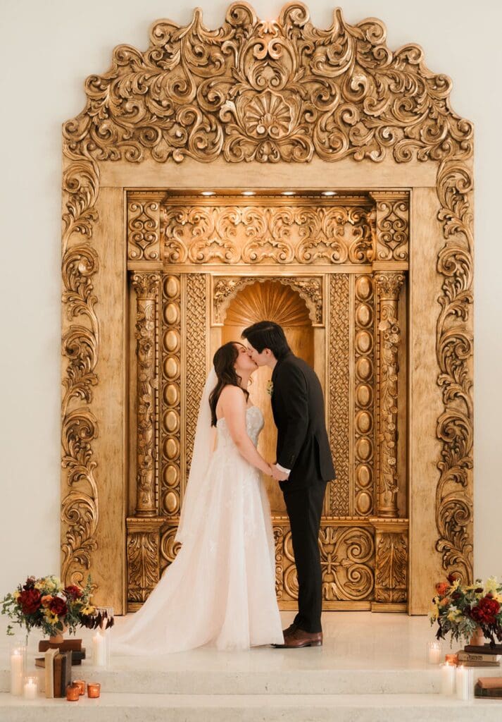 Santa Fe wedding photographer capturing bride and groom portraits